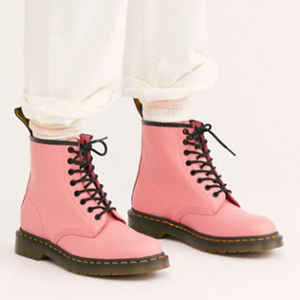 Dr. Martens 1460 Smooth Lace-Up Boots